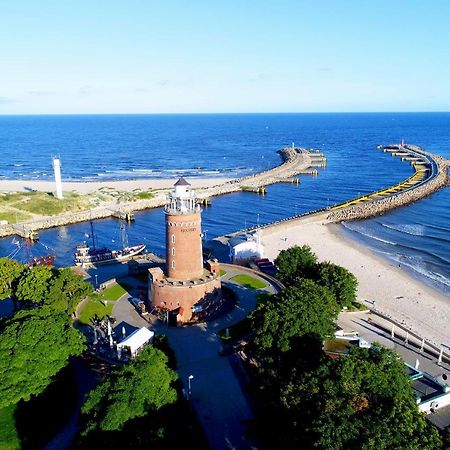 Apartament Premium Mikiniki Kolobrzeg Appartamento Esterno foto