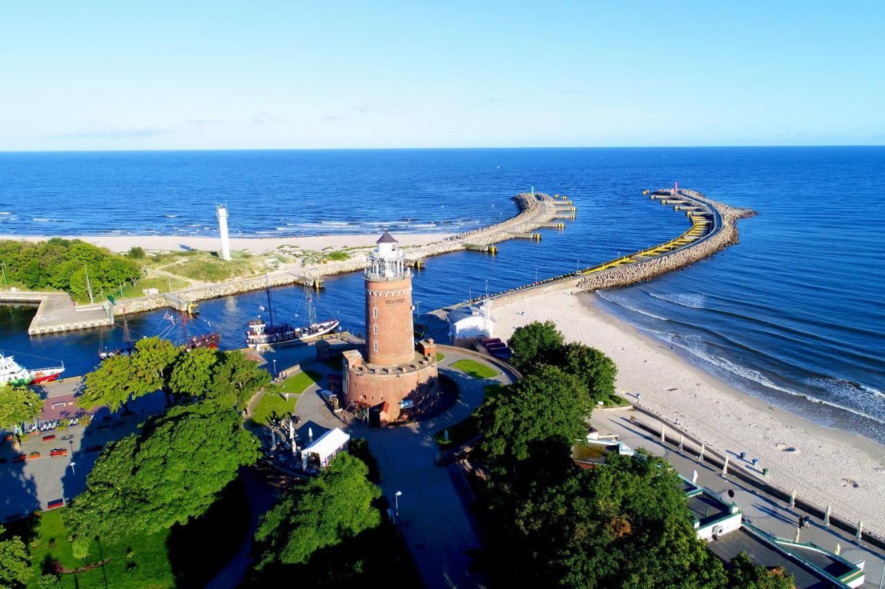 Apartament Premium Mikiniki Kolobrzeg Appartamento Esterno foto